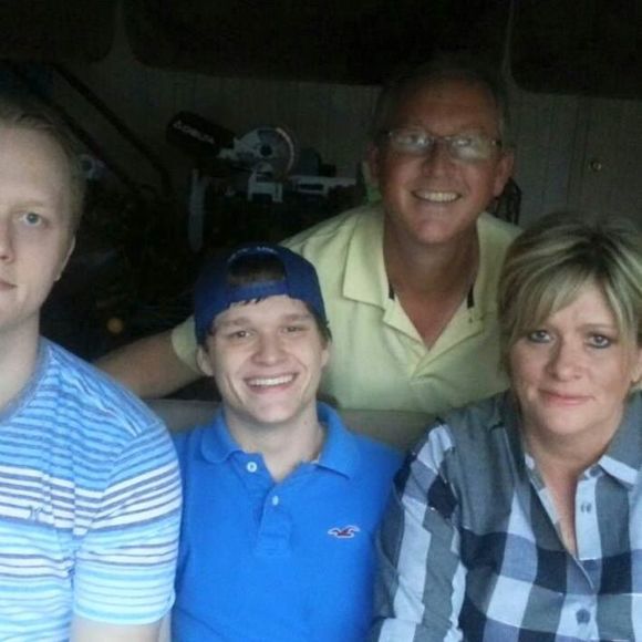 Meet your Posher, Lisa - Picture 1 of 1